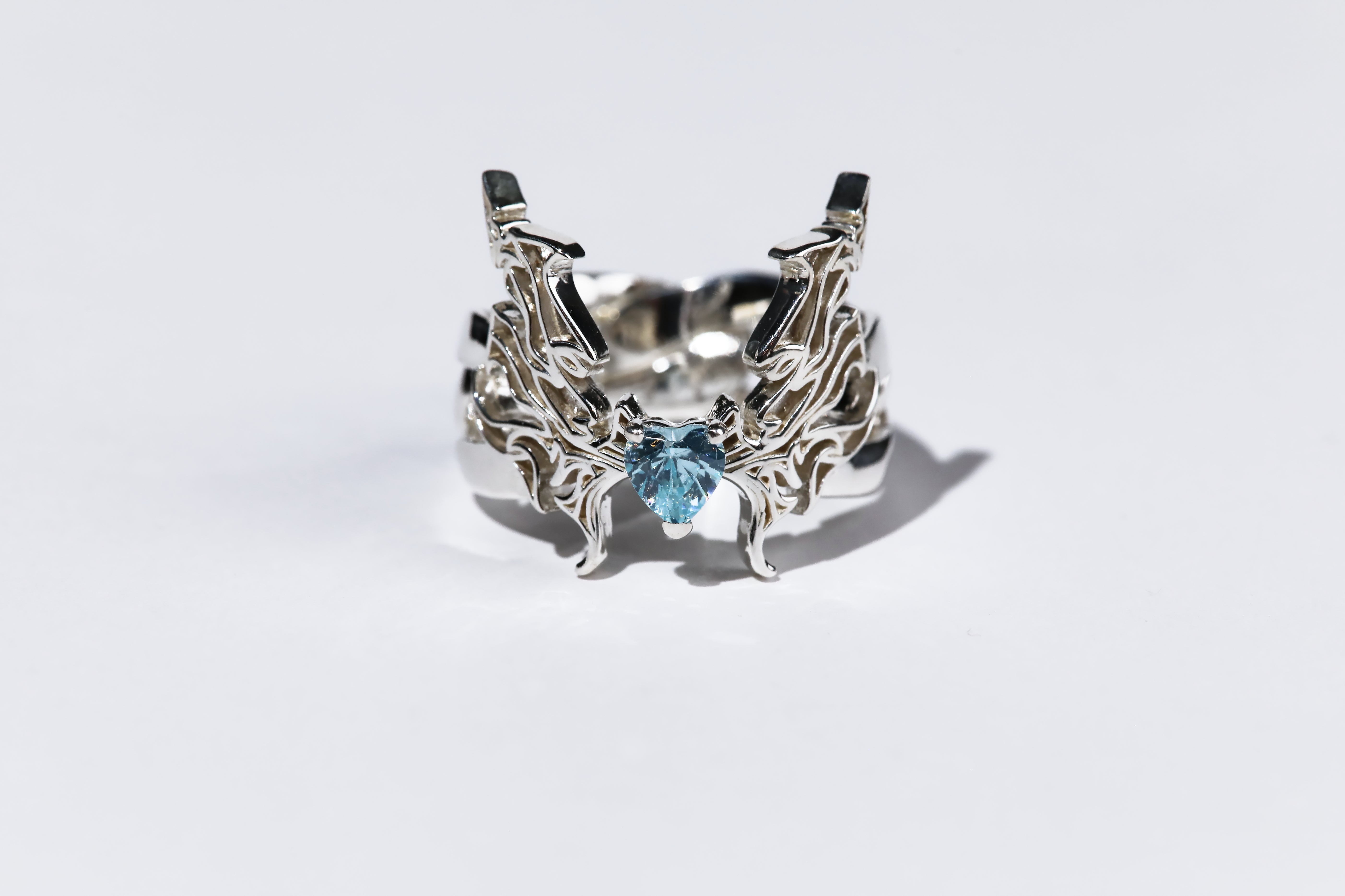 TRAICIONERA STONE RING
